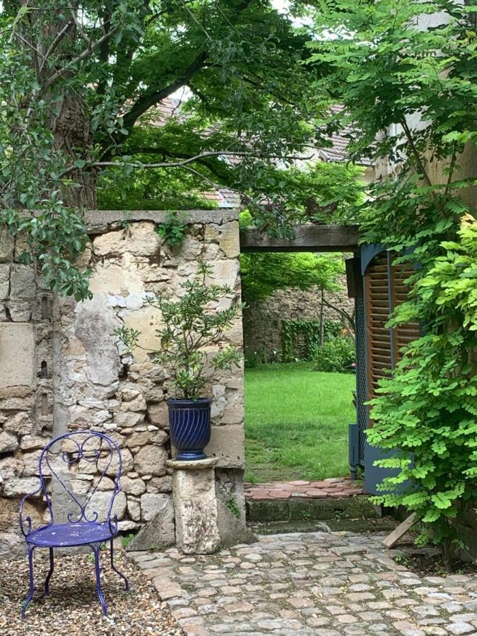 La Petite Maison 瓦卢瓦地区克雷皮 外观 照片